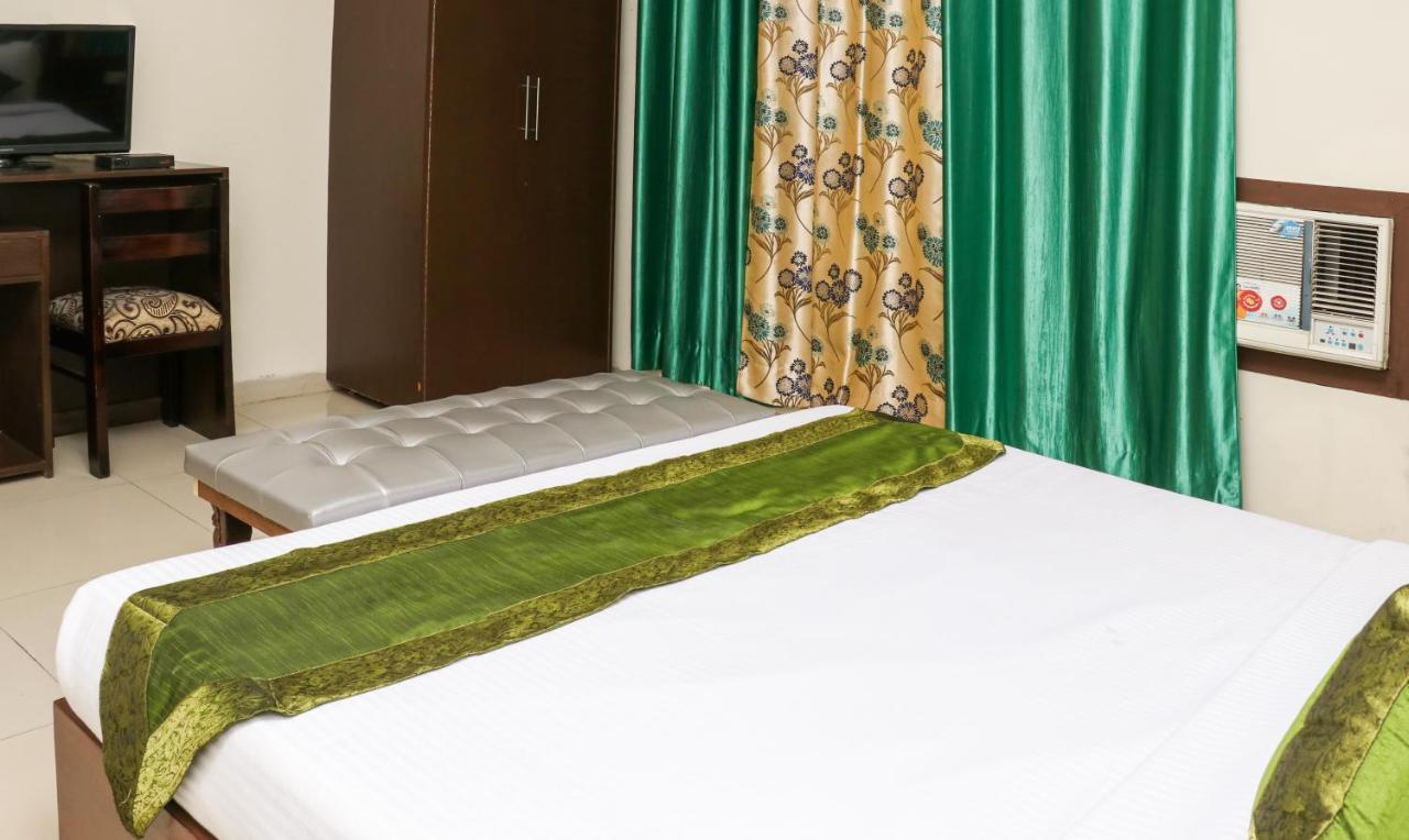 The Baghban Hotel & Resort, Baddi ภายนอก รูปภาพ
