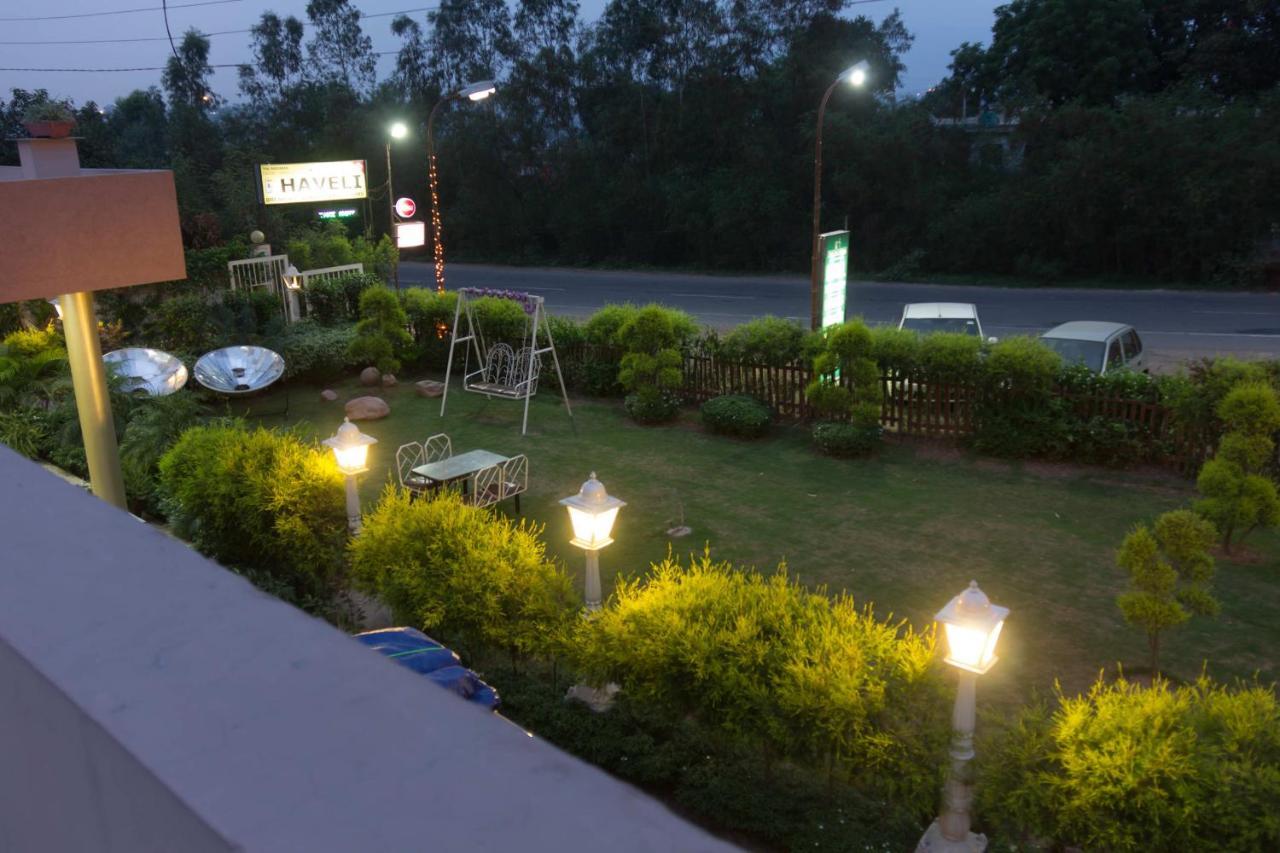 The Baghban Hotel & Resort, Baddi ภายนอก รูปภาพ